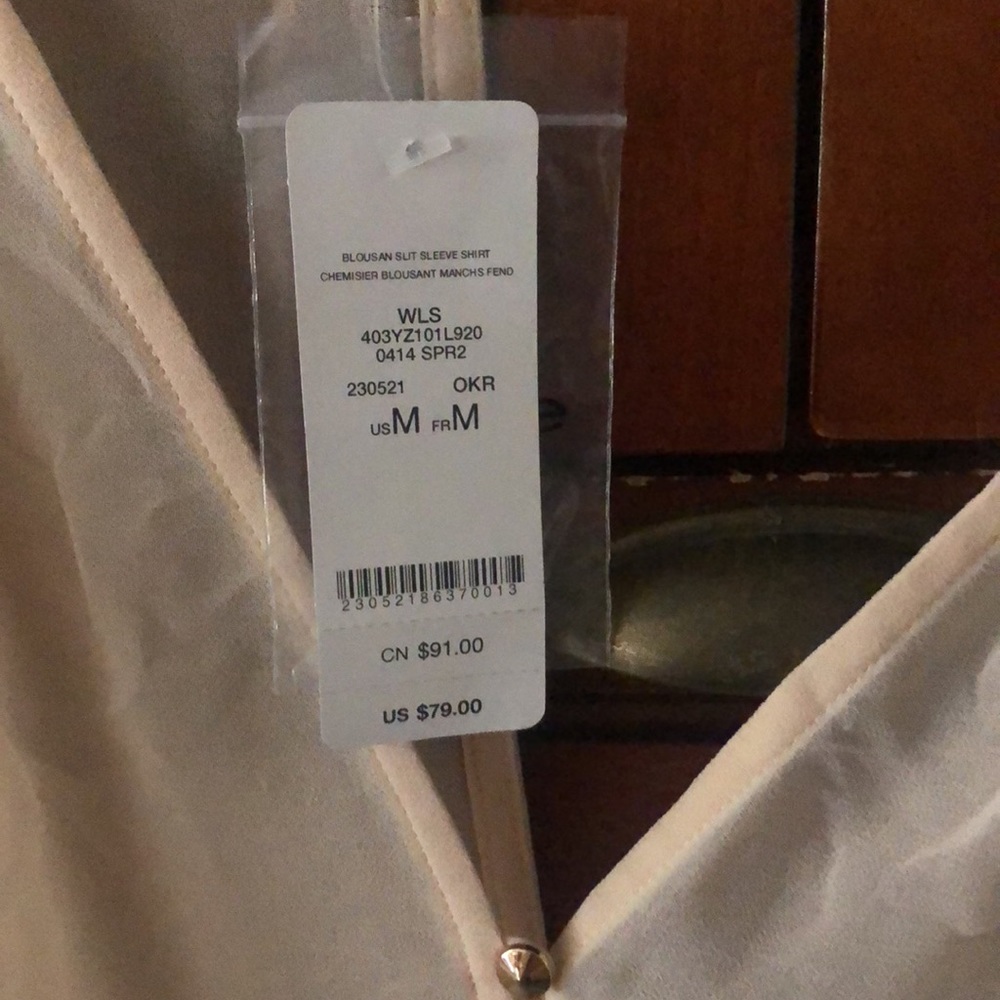 Make me an offer Bebe shear see through very classy blouse sexy open back - Picture 4 of 6